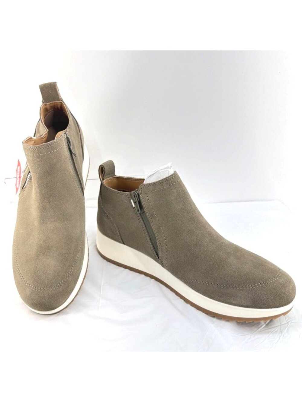Blondo Ernie Waterproof Sneaker Bootie Tan Leather Women Size 7.5